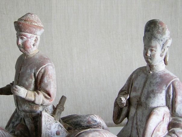 Two equestrian figures and their retinue – (0272)